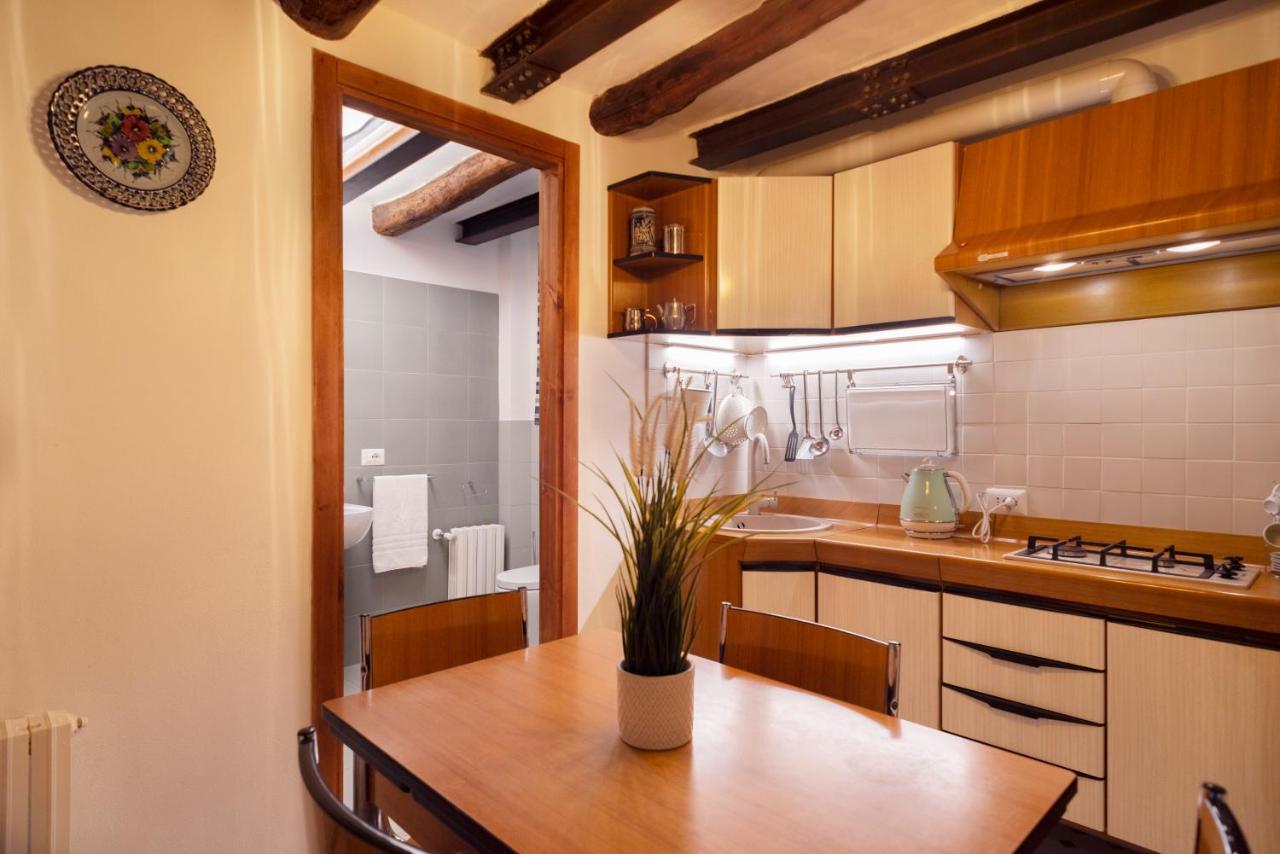Casa Donna Aiuola Apartment Napoli Exterior foto